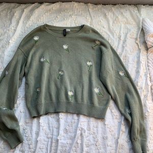 H and M flower green sweater